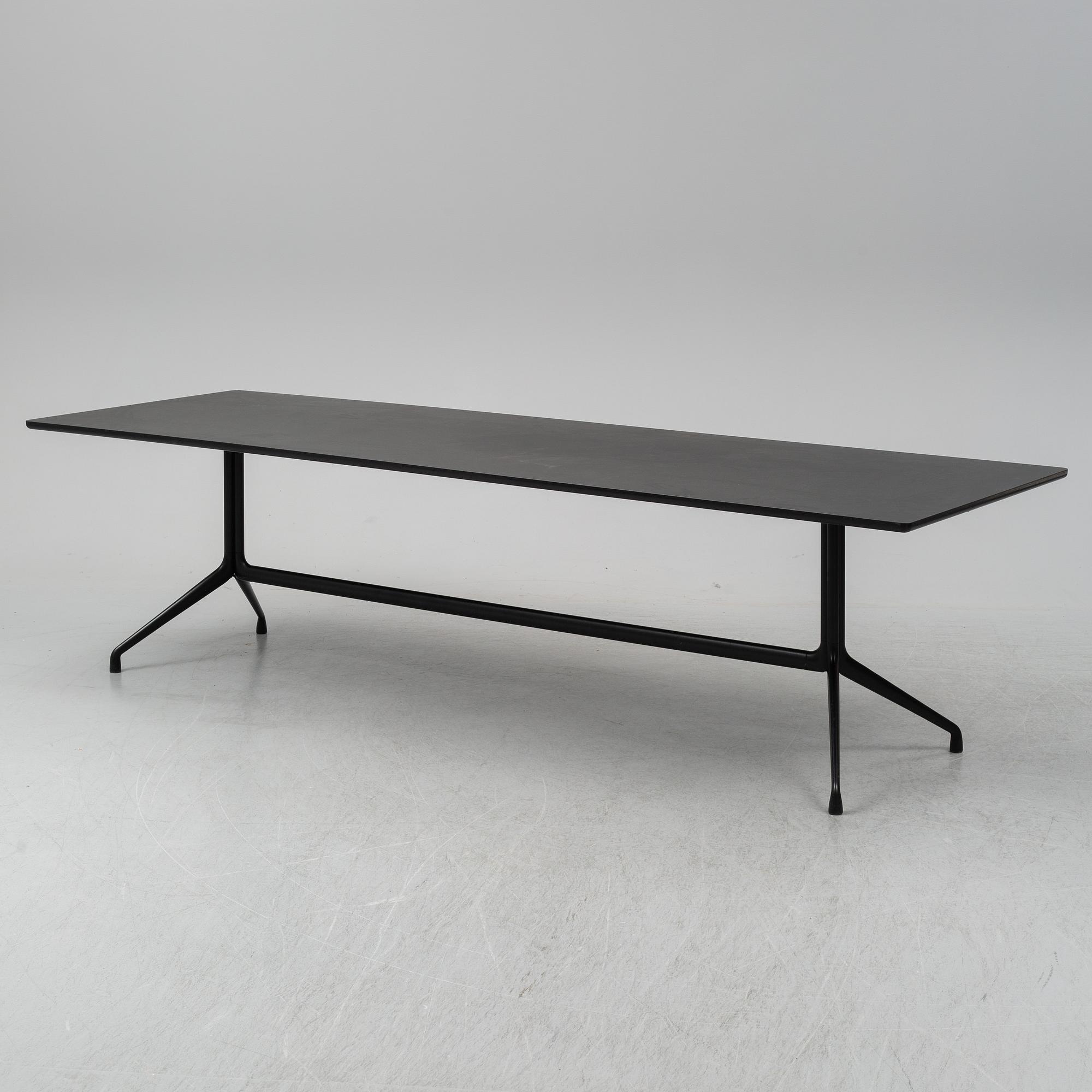 HEE WELLING & HAY, konferensbord, "About a Table AAT", HAY, Danmark.