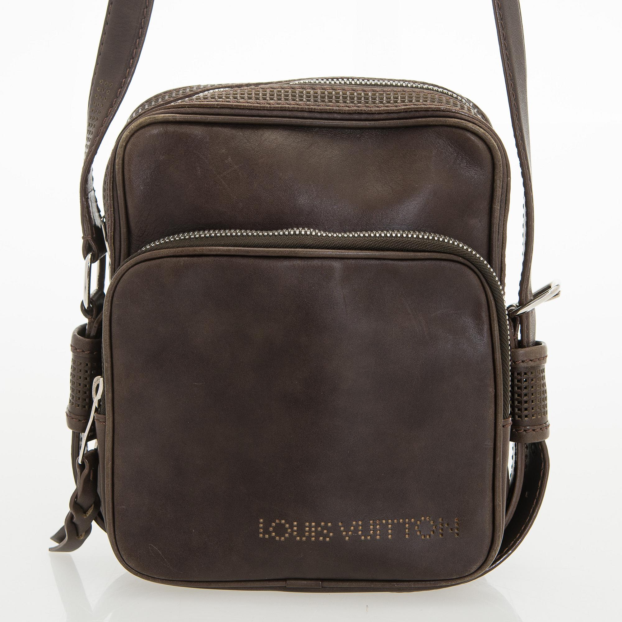 Louis Vuitton, laukku, "Bequia Trotter PM".