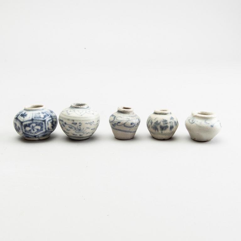 A group of blue and white South East Asian miniatures, 17/19th Century.