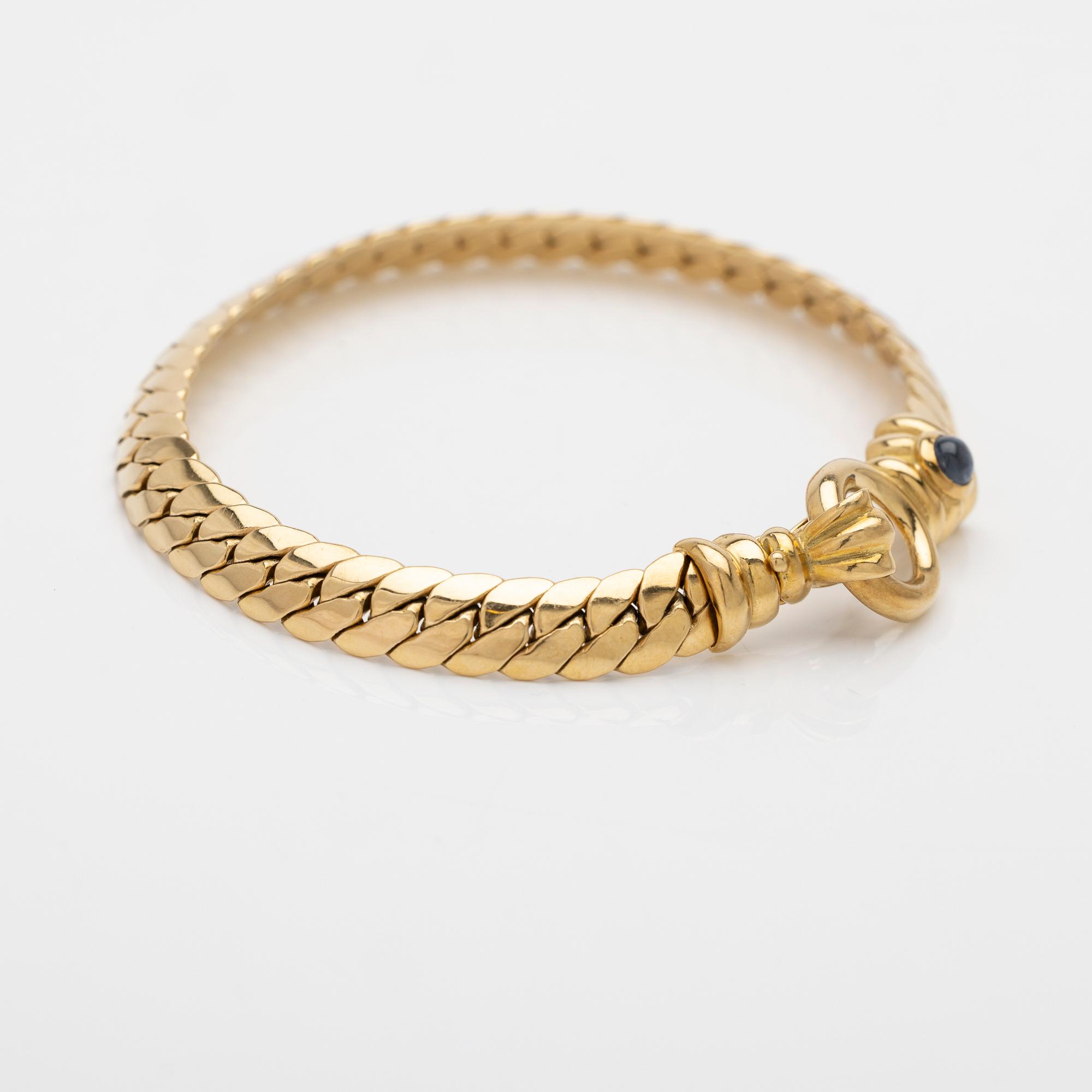 18K gold bracelet with a sapphire, Balestra Giovanni & Figli, Vicenza, Italy.