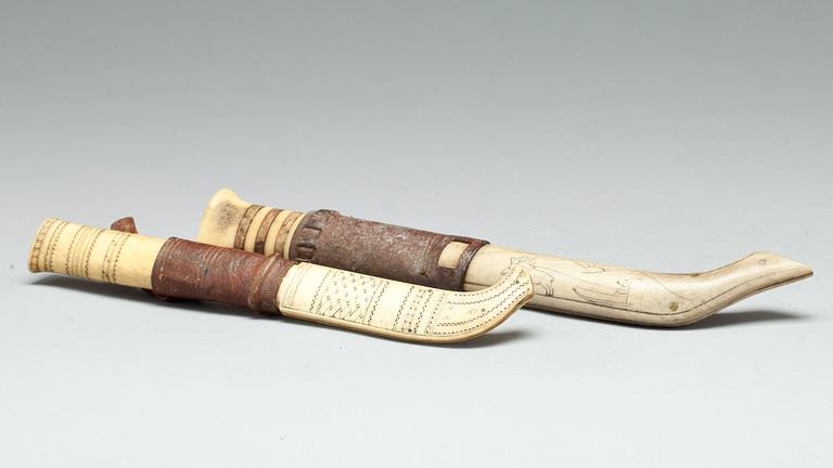 SAMEKNIVAR, 2 st, bl a Paul Larsson, sign. 1900-talets mitt/andra hälft.