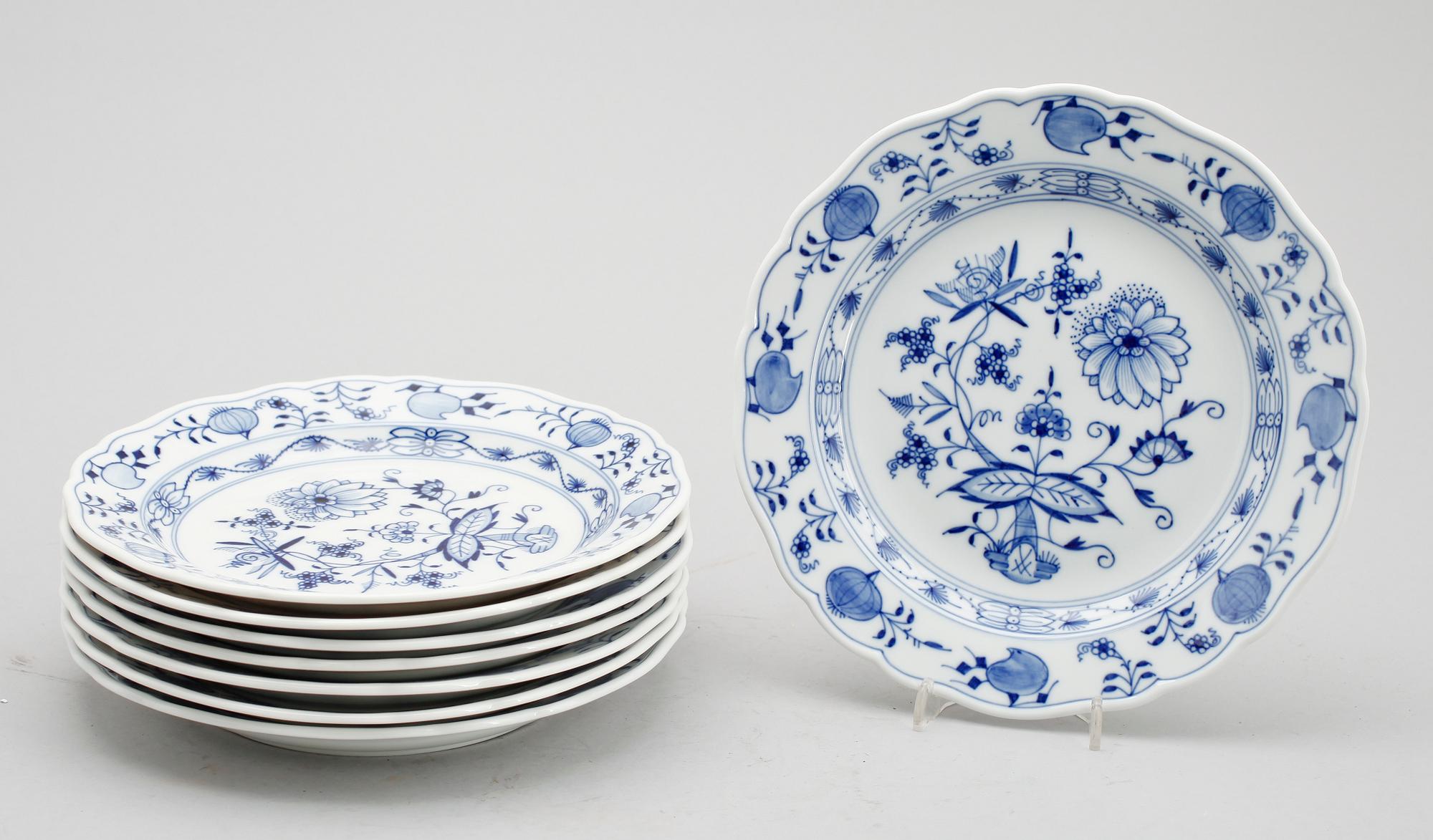 ENTRÉTALLRIKAR, 8 st, porslin, Meissen, 1900-tal.