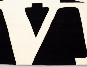 Robert Indiana, matta, "White on Black", Chosen Love, handtuftad 1995, ca 243 x 247,5 cm.