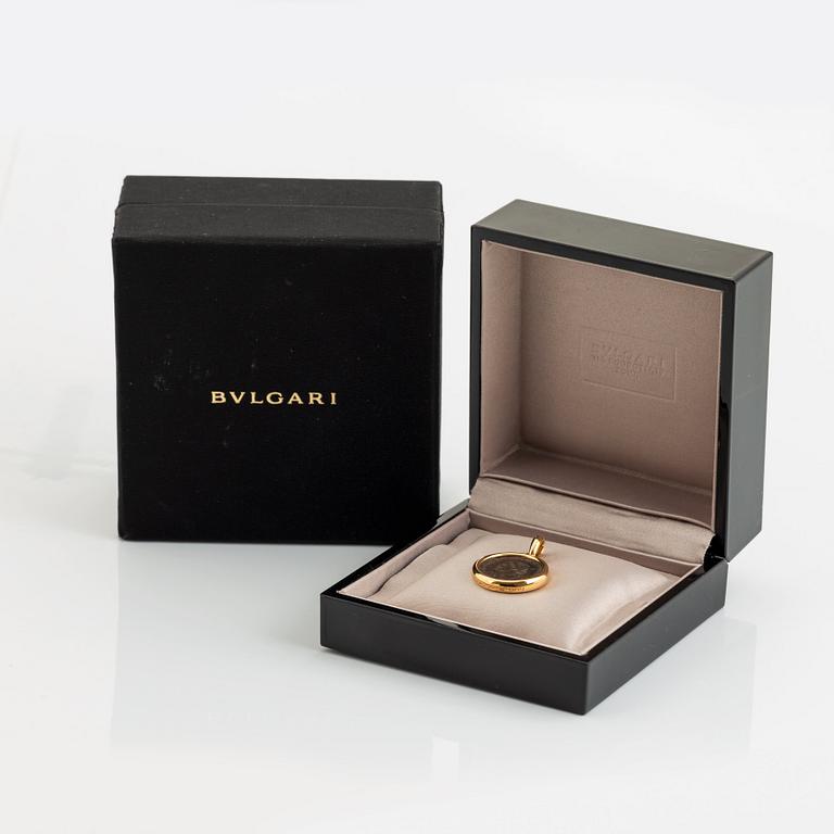 A Bulgari "Monete" pendant.