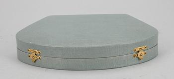 MOCKASKEDAR, 6 st, förgyllt silver. Bröderna Sundqvist, Helsingfors, 1960. L 12.