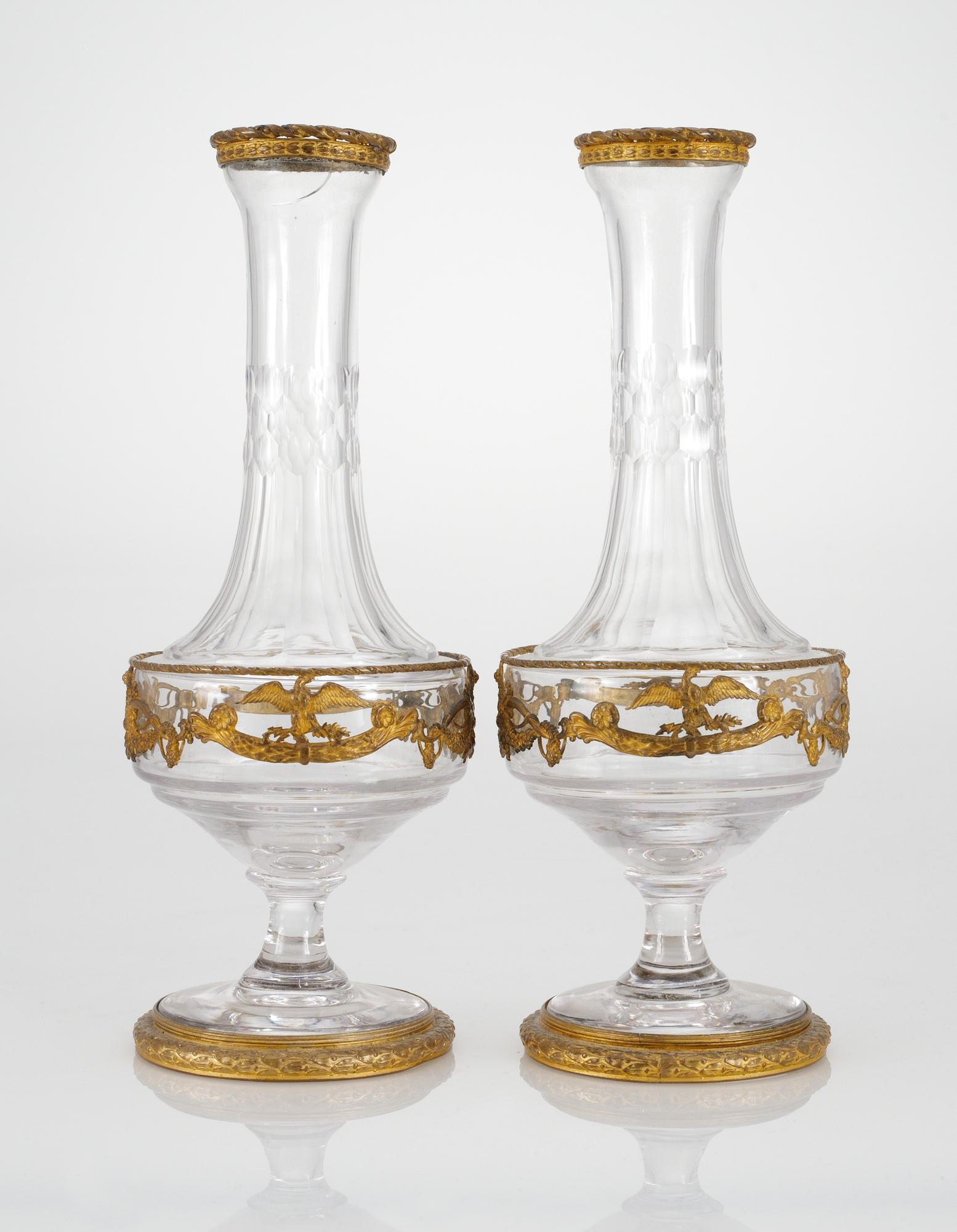 VASER, ett par, glas och förgylld brons. 1800-tlets andra hälft.