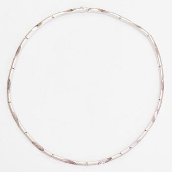 Zoltan Popovits, a sterlingsilver necklace 'Mirage', Lapponia 2010.