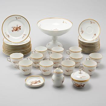 KAFFESERVIS, 26 delar, porslin, "Brun rose", Royal Copenhagen, 1900-talets andra hälft.