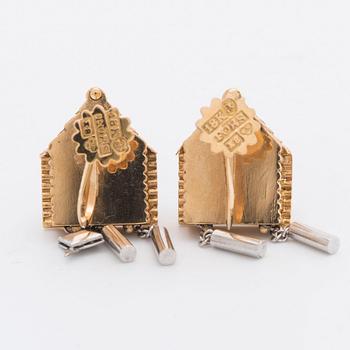 A pair of Swedish 18K gold earrings, mark of Ernst Forsell Falkenberg 1948, tolta weight ca 12 gr.