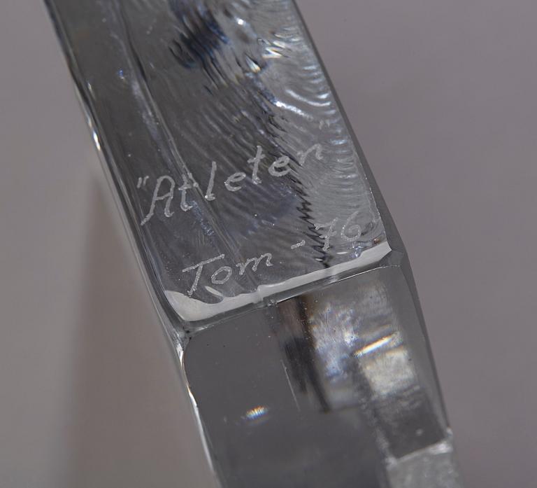 TOM MÖLLER, skulptur, signerad och daterad -76.