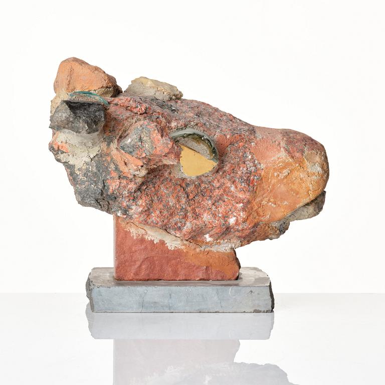 Olle Nyman, Bull's head.