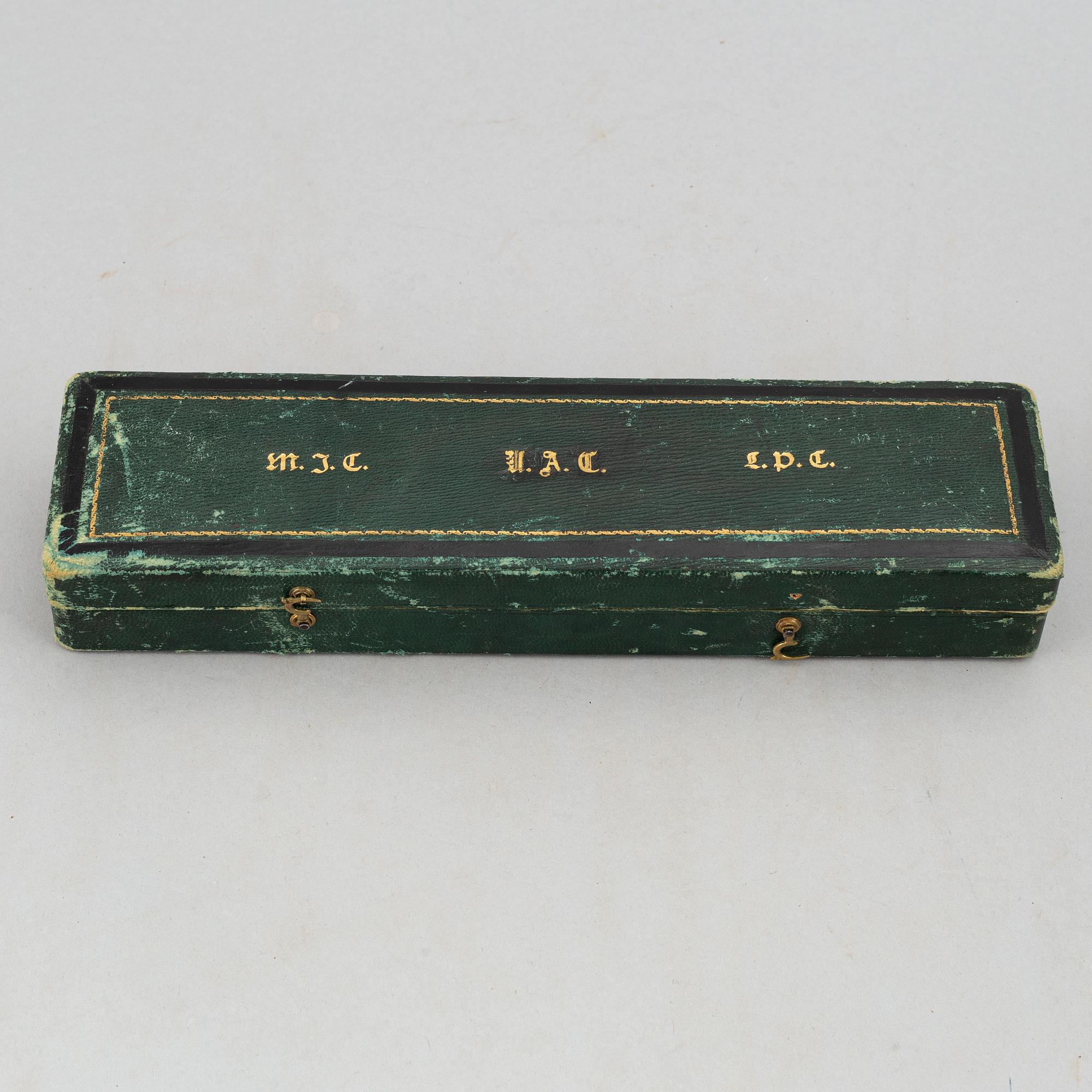 A Finnish silver cutery travel set, 19th century.