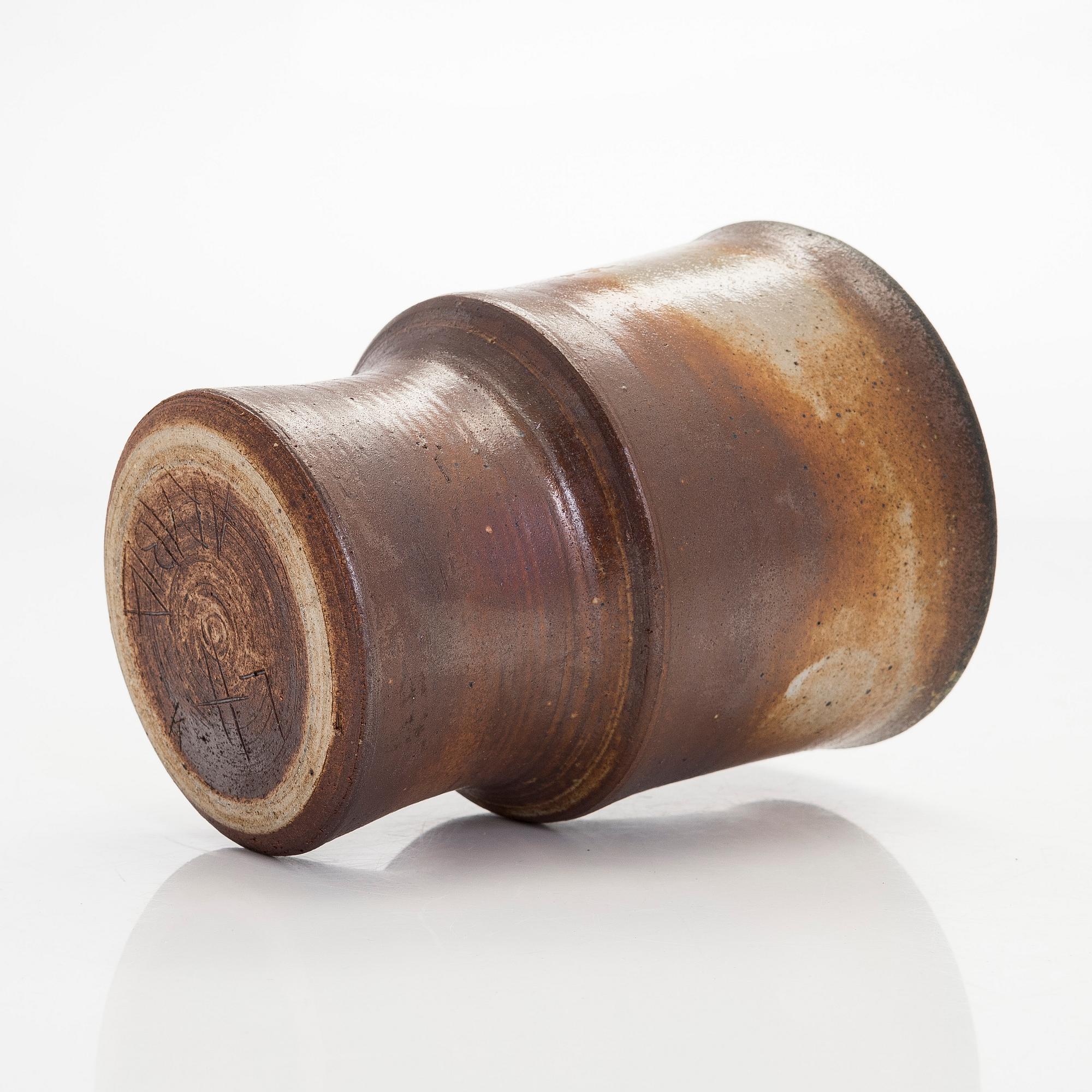 Liisa Hallamaa (Larsen), A ceramic vase, signed LH Arabia.