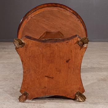 BORD, empirstil, 1900-tal.