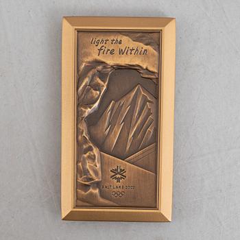 Participation medal, Olympics, Salt Lake City 2002 and a patch for the Swedish Team.