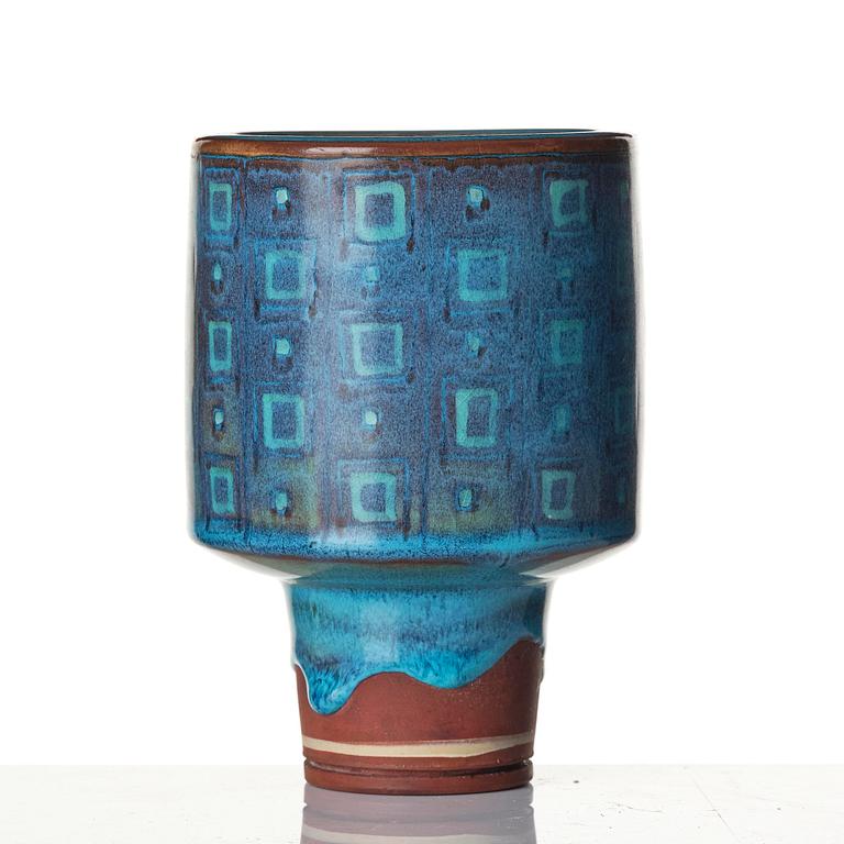 Wilhelm Kåge, a "Farsta" stoneware vase, Gustavsberg Studio, 1945.