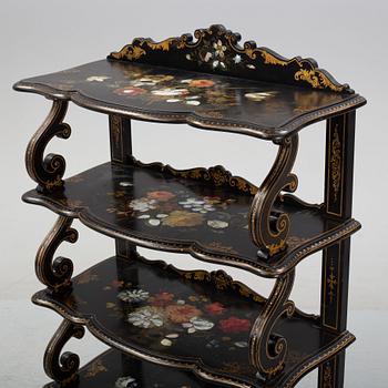 A late 19th century Atenienn or Etagere.