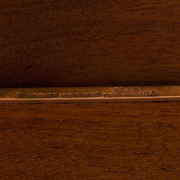 TAPIO WIRKKALA, TARJOTIN. Leimattu Design Tapio Wirkkala, Kultakeskus Oy, Made in Finland. 1960-luku.