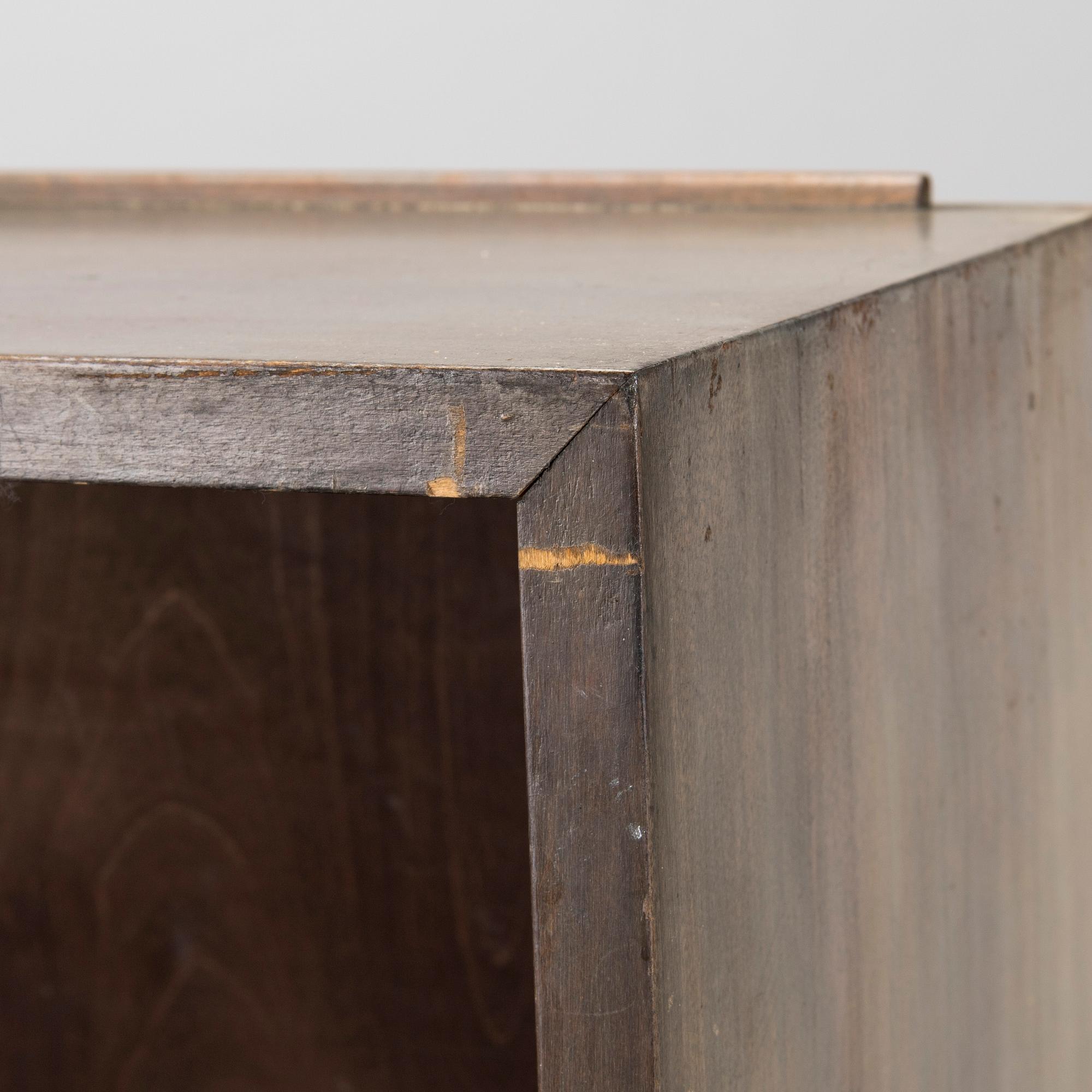 Aino Aalto, kirjahylly / kirjakaappi, 412/4 O.Y. Huonekalu- ja Rakennustyötehdas A.B. 1940-luku.