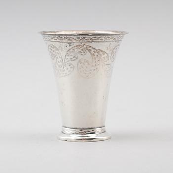 BÄGARE, silver, Johan Tallberg, Lovisa 1821, Finland. Vikt ca 62 gram.