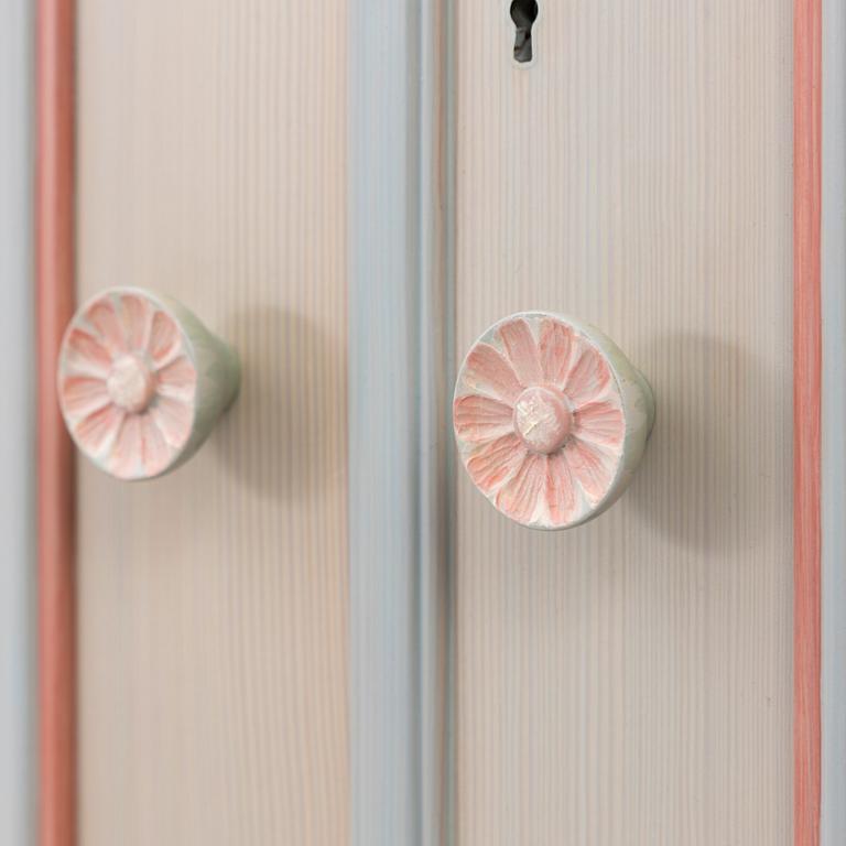 Carl Malmsten, A 'Stigberget' cabinet, Sweden, 1980's.