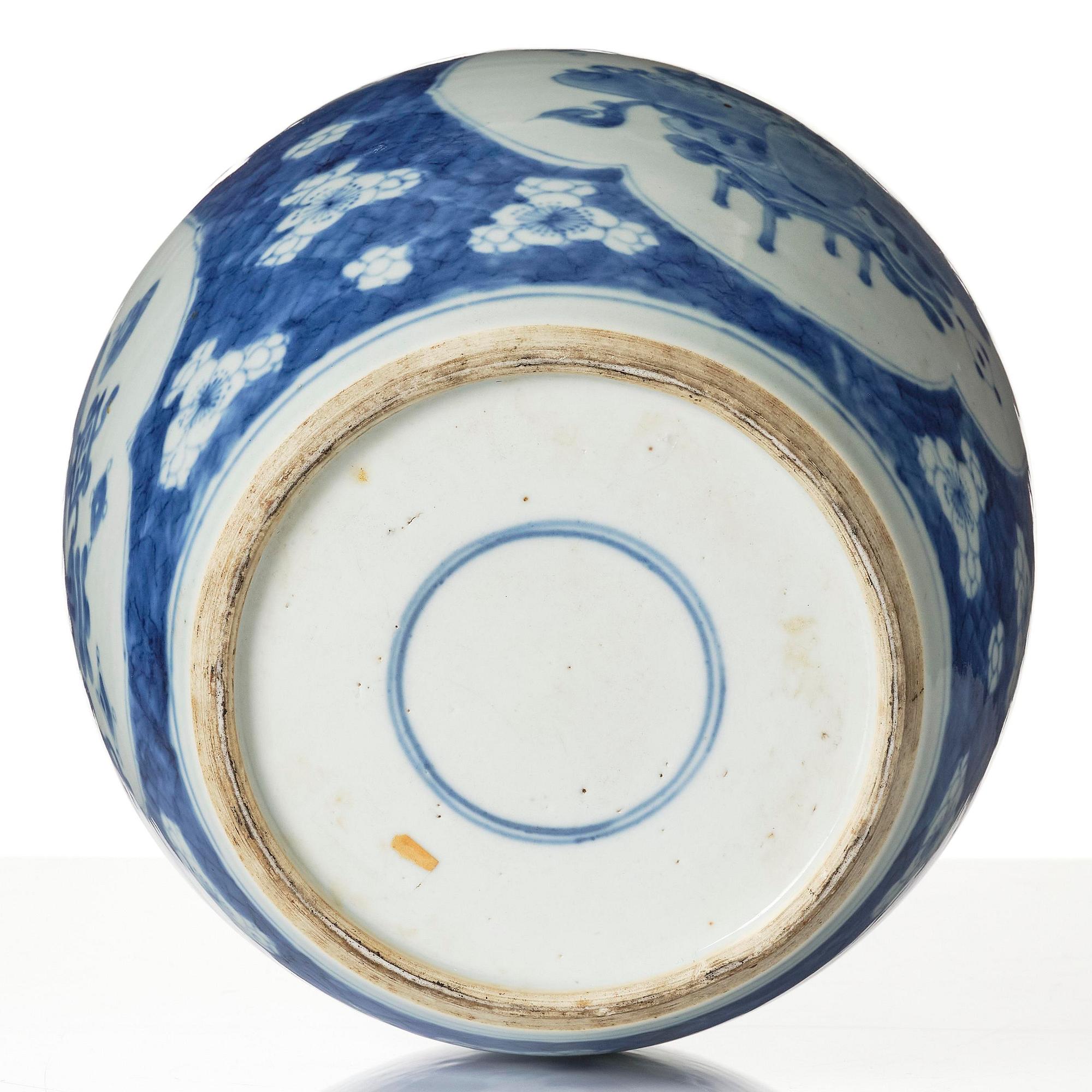 A blue and white jar, Qing dynasty, 18th century.