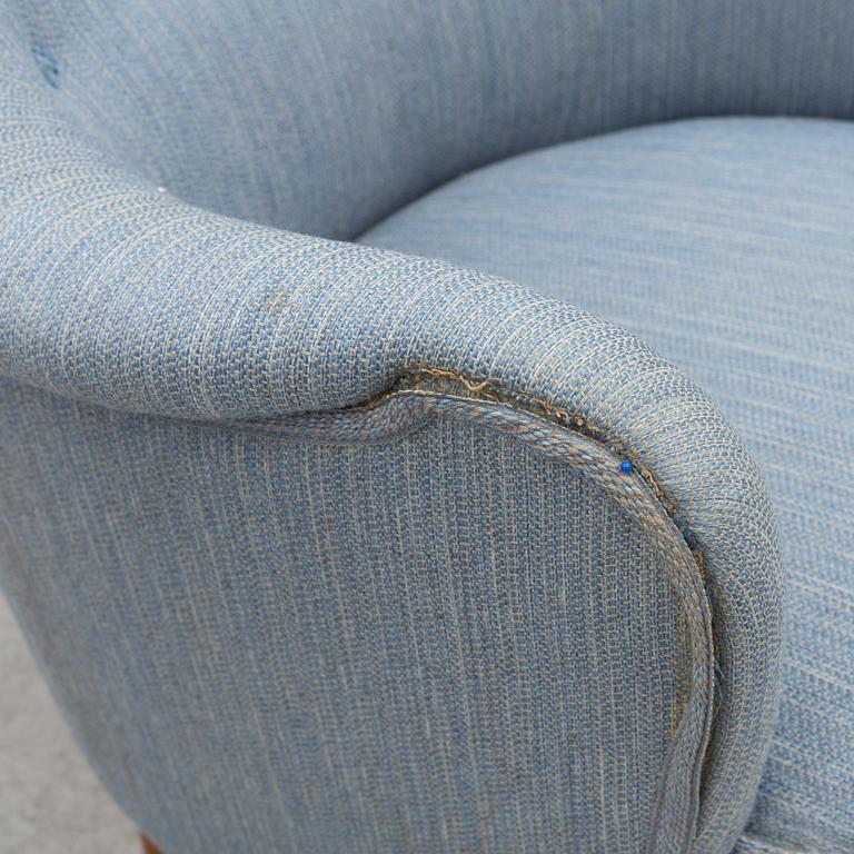 Carl Malmsten, a pair of "Samsas" armchairs, O.H. Sjögren, Sweden, 1987.