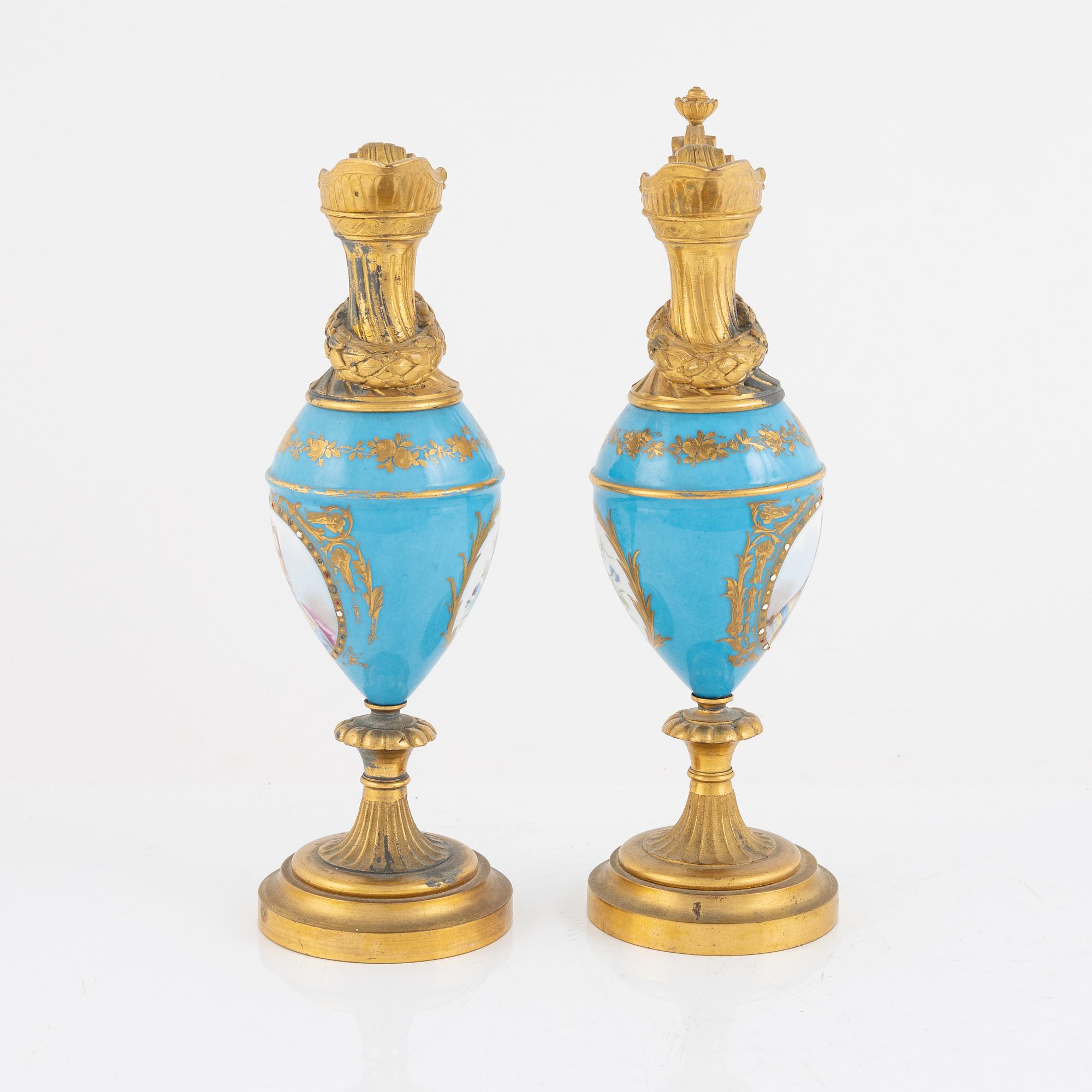 Bordsgarnityr, 5 delar, Louis XVI-stil, Frankrike, 1800-talets andra hälft.