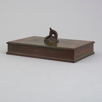 SUNE BÄCKSTRÖM, a bronze box from Malmö, 1930's.