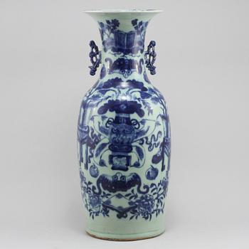 GOLVVAS, porslin, Kina, 1800-tal.