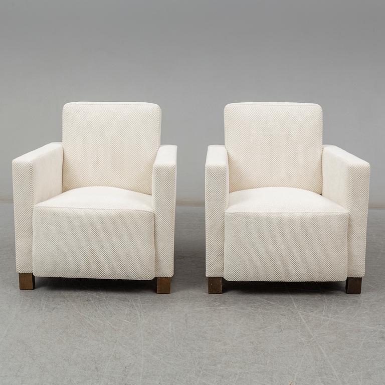 BJÖRN TRÄGÅRDH, a pair of easy chairs, model 184 for Svenskt Tenn, 1930's.