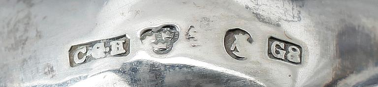 LJUSSTAKAR, ett par, silver, rokokostil, CG Hallberg, Stockholm 1933.