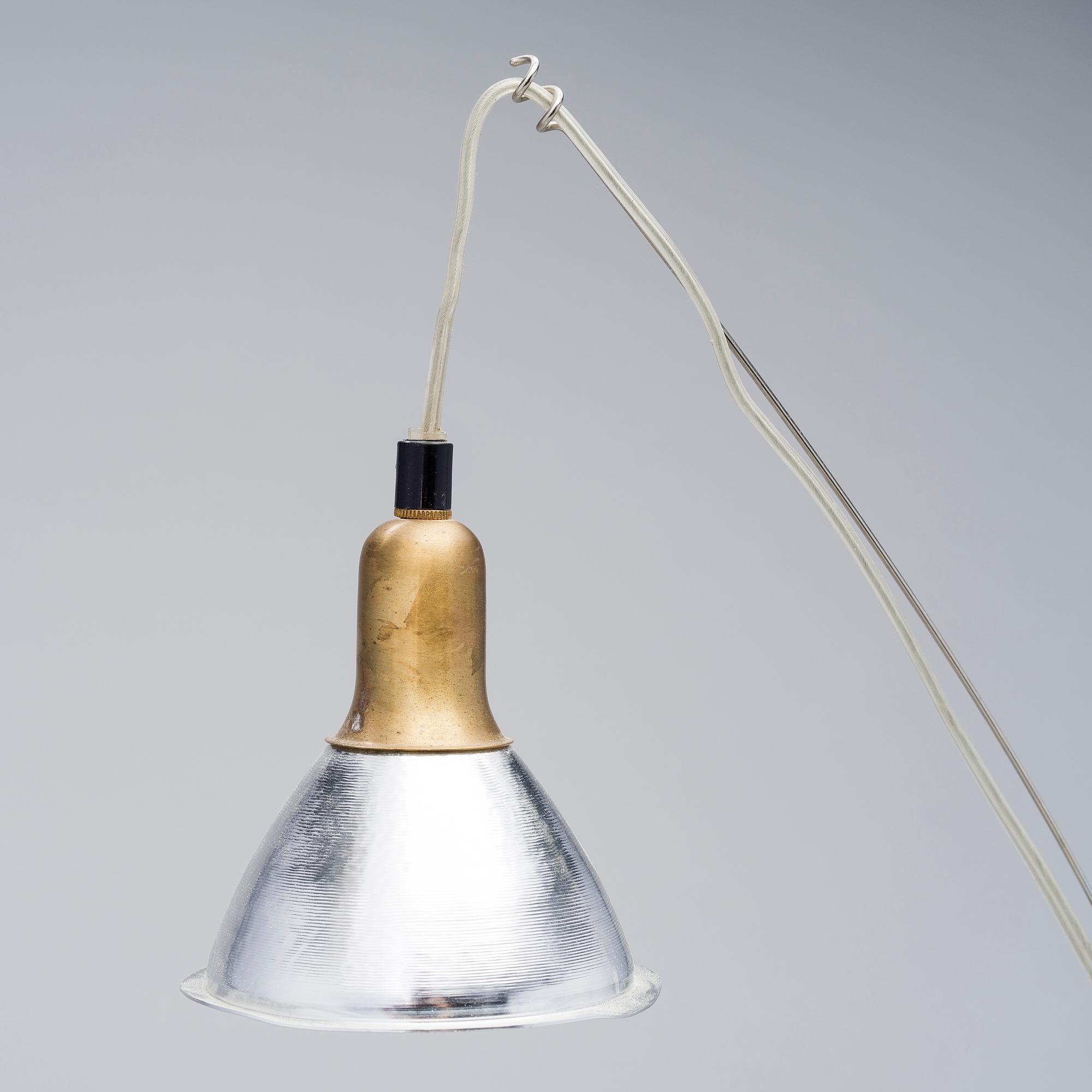 INGO MAURER, BORDSLAMPA OCH TVÅ TAKLAMPOR, "Grasl", formgiven av Jan Roth 1973.