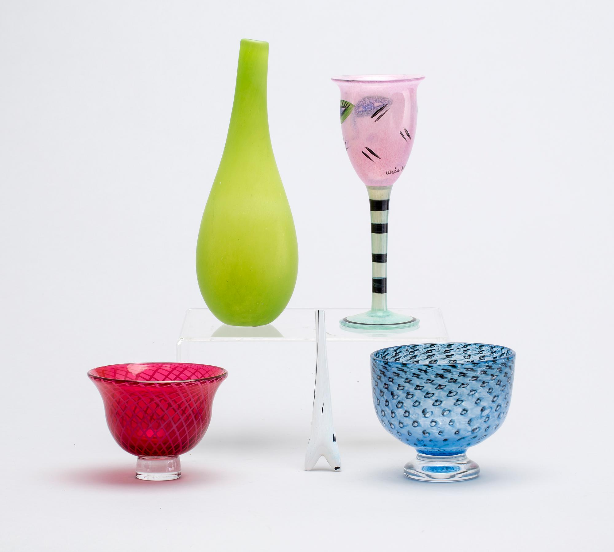 PARTI GLAS, Ulrica Hydman-Vallien, Vicke Lindstrand, Gunnel Sahlén och Bertil Vallin. 1900-talets andra hälft.