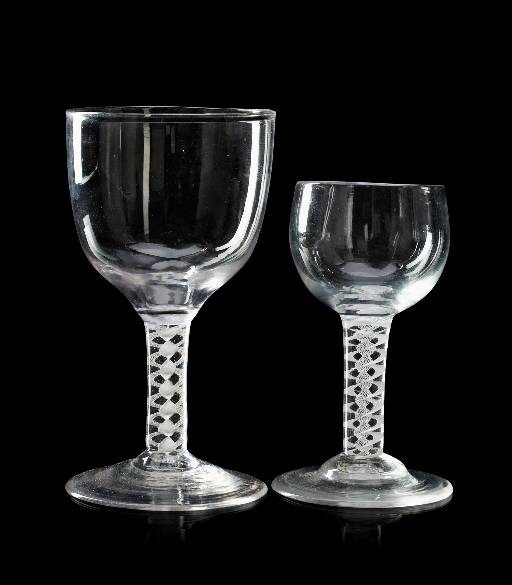 VINGLAS, 7+4 stycken, England 1700/1800-tal.