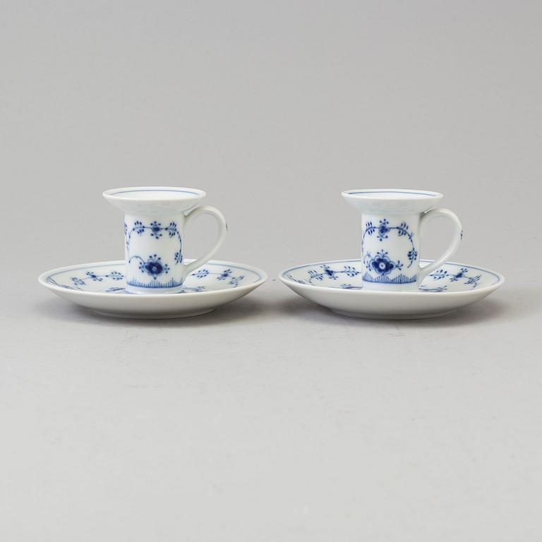 113 pieces of porcelain tableware from Royal Copenhagen, model "Musselmalet", 20th century.