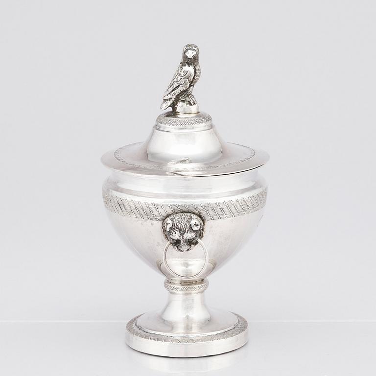 Suger bowl with lid, silver, unidentified master, possibly Raffaele Sisino, Naples 1832-1872.