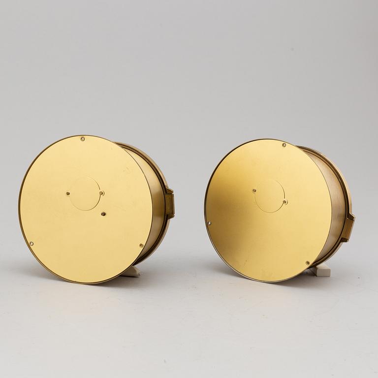 A BRASS MARINE CLOCK AND BAROMETER BY STOCKBURGER.