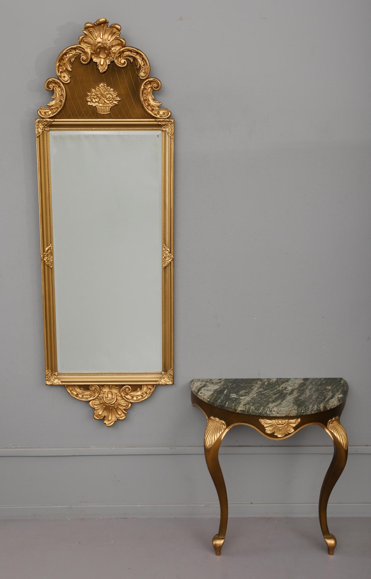 SPEGEL MED KONSOLBORD, rokokostil, 1900-talets mitt.