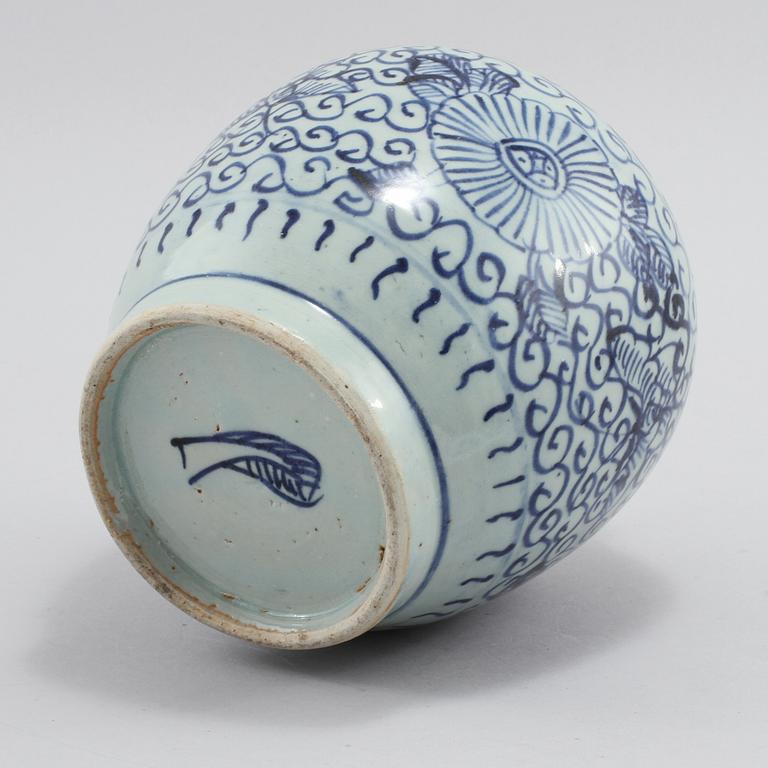 BOJAN, porslin, Kina, 1800-tal.