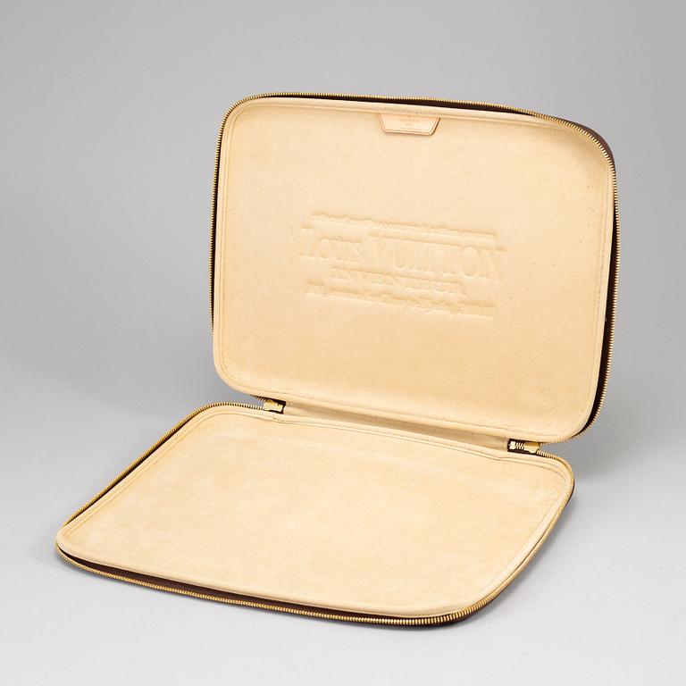 LOUIS VUITTON, datorfodral, 2009.