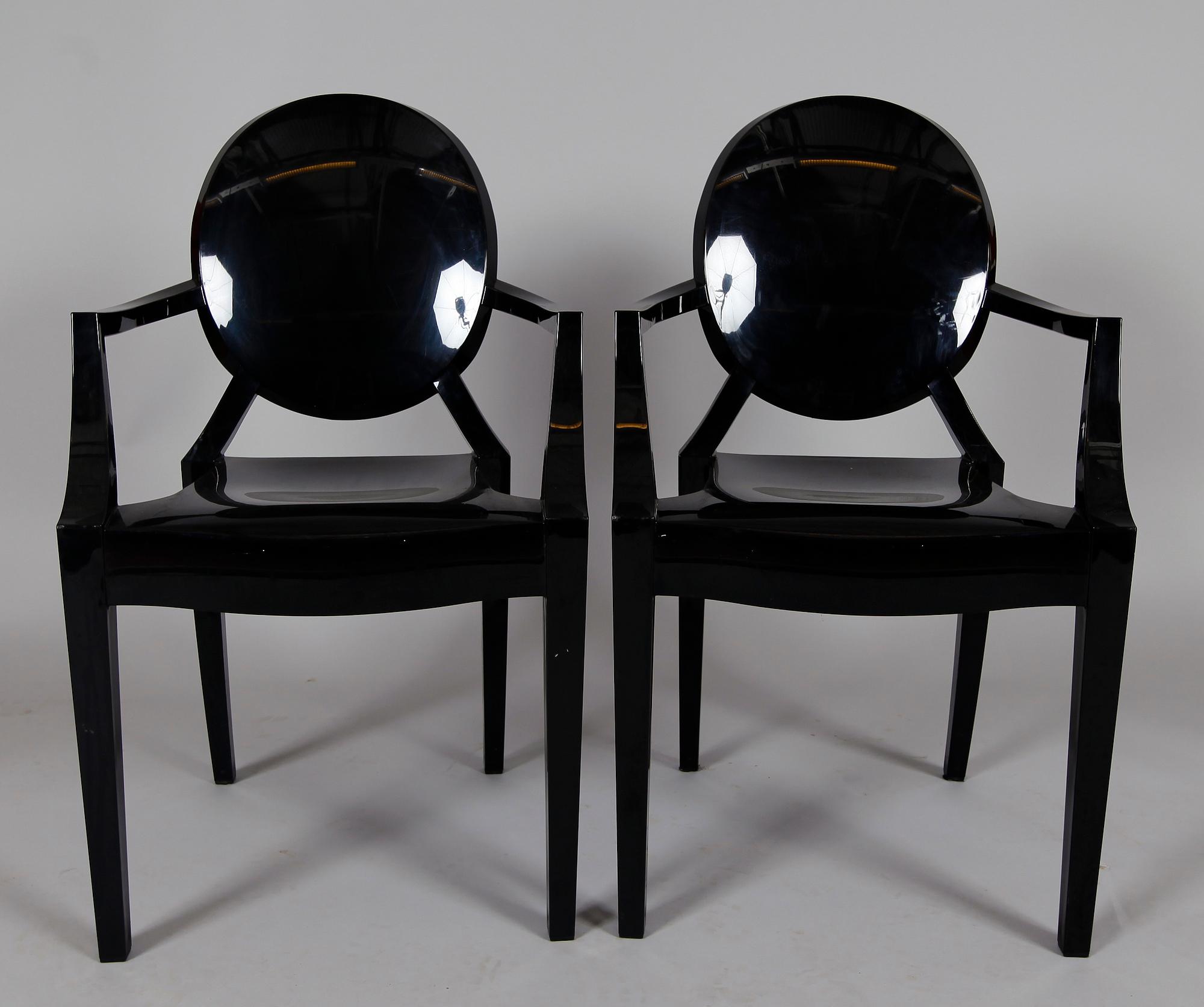 KARMSTOLAR, 1 par, "Louis Ghost", Philippe Starck för Kartell.