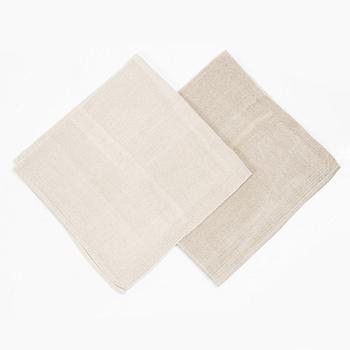 Ingrid Dessau, among others, tablecloths, 2 pcs including one "Nobel" and napkins, a pair, Klässbols Linen Weaving.