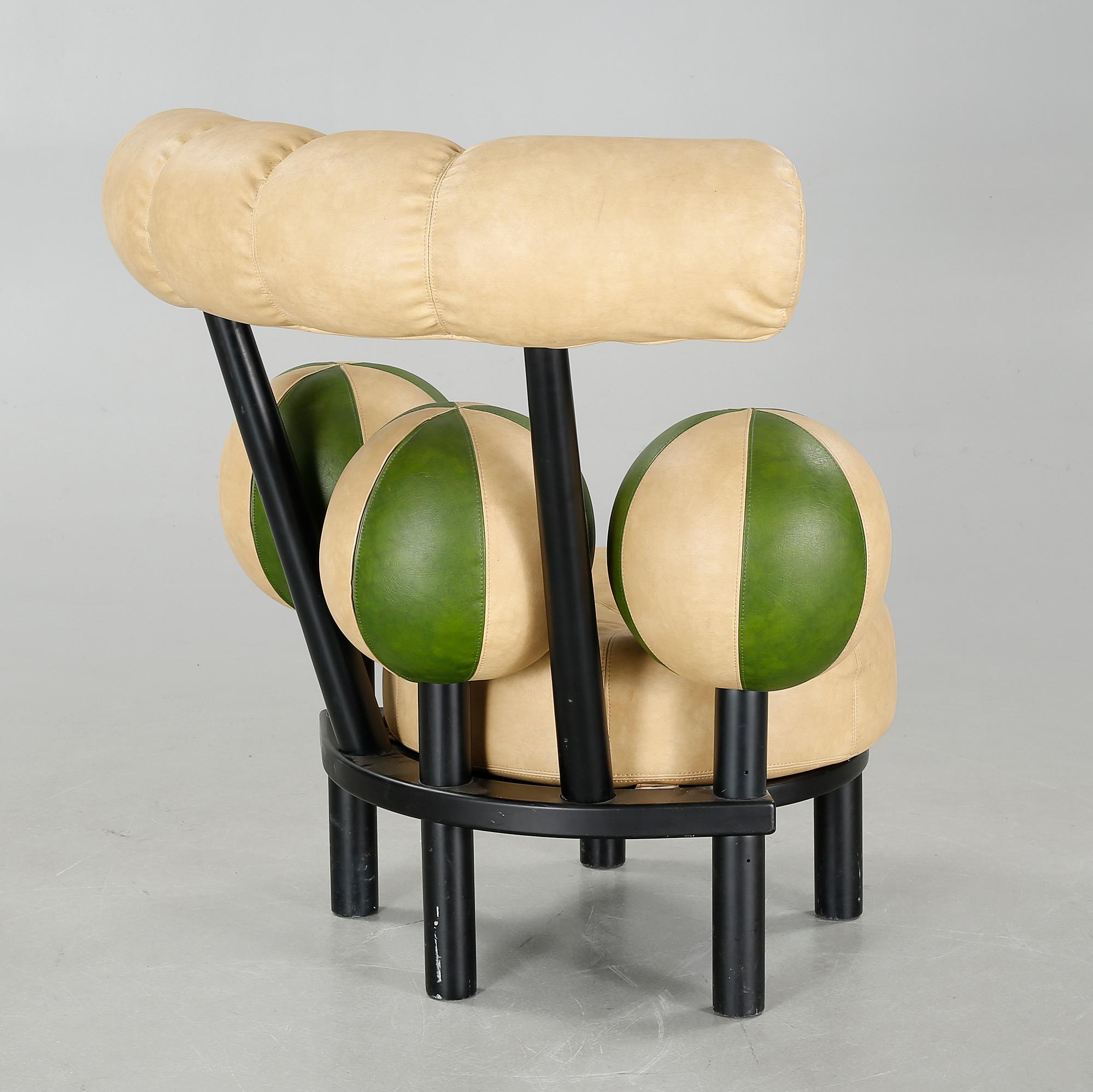 PETER OPSVIK, fåtölj, "Globe", Stokke Møbler, modell i produktion från ca 1985.
