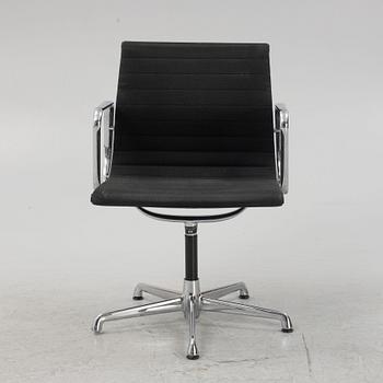 Charles & Ray Eames, karmstol, "EA 108", Vitra.