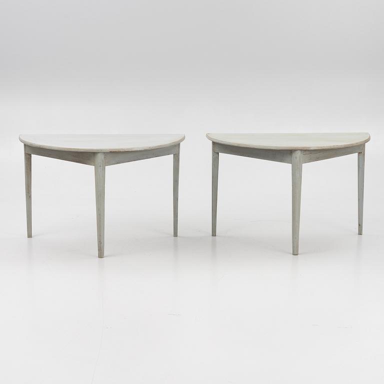 Table, 19th century.