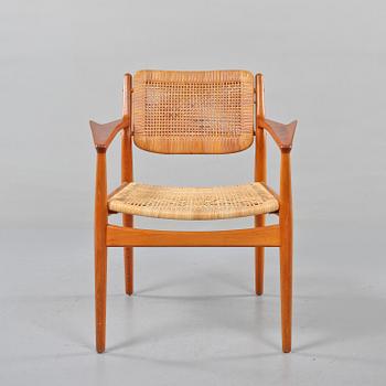 KARMSTOL, Arne Vodder, Sibast, Danmark, 1960-talet.