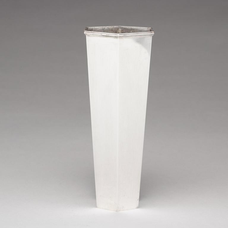 Wiwen Nilsson, a sterling silver hexagonal vase, Lund, Sweden 1965.