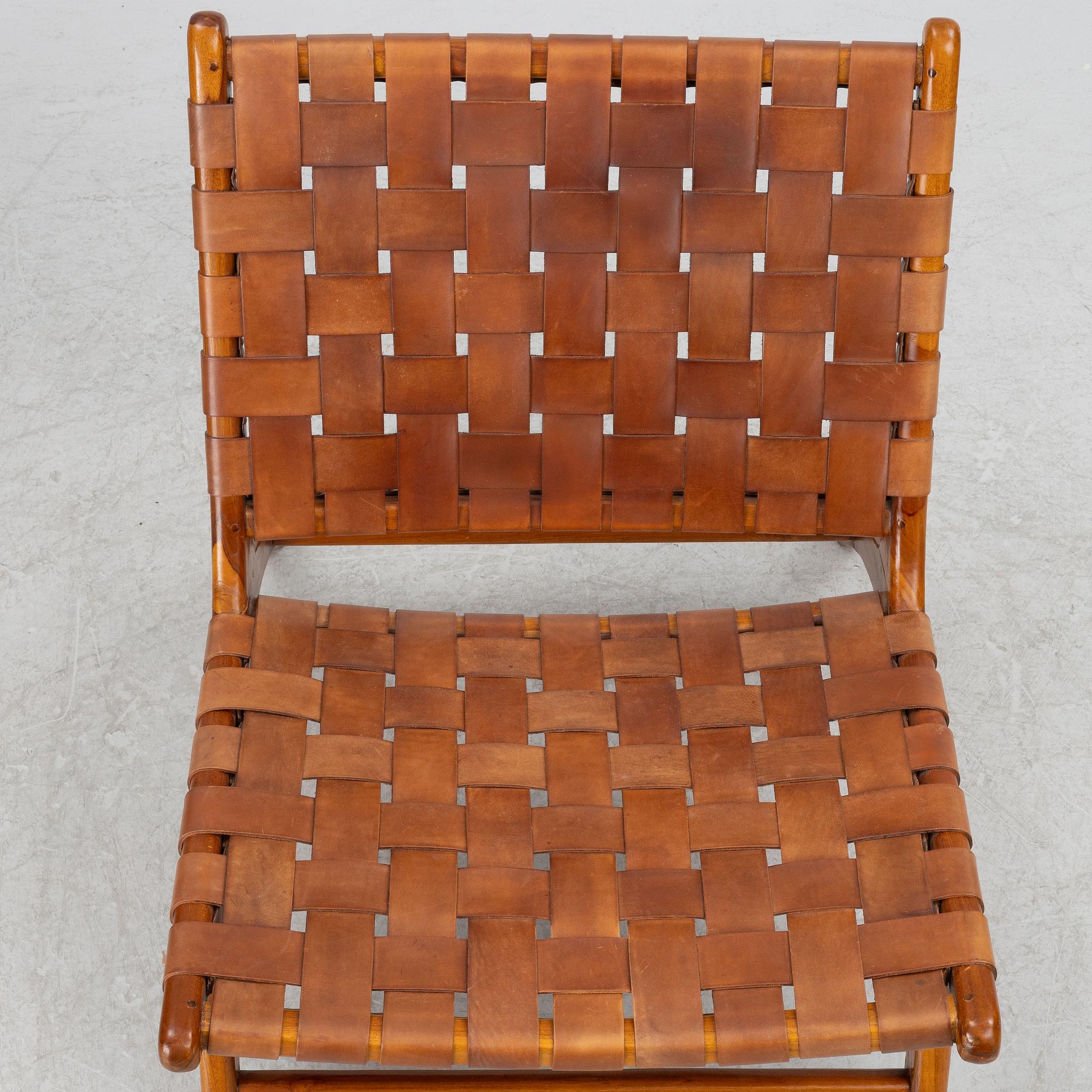 Armchairs, a pair, "Porto", Newport, 21st century.