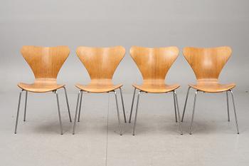 STOLAR, 4 st, "Sjuan", Arne Jacobsen, Fritz Hansen, Danmark 1970-tal, märkta.